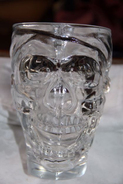 Totenkopfhumpen Front