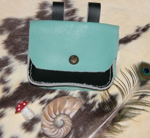 Gürteltasche mintgrün dunkelgrün